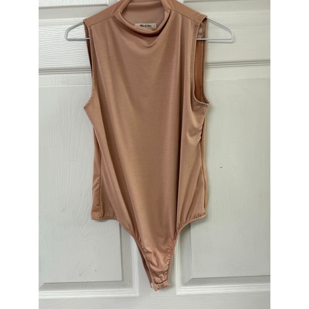 Mikey & Joey Sleeveless Bodysuit in Nude Mauve | Size L